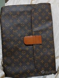 porta documenti di louis vuitton 