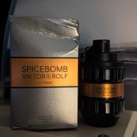 Spicebomb Extreme by Victor & Rolf 