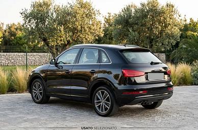 Audi Q3 nero metallizzato