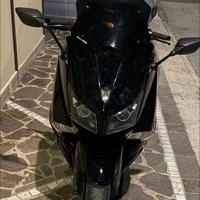 Yamaha t-max
