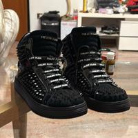 Scarpe particolari