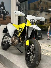 Husqvarna 701 Supermoto