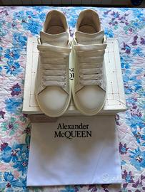 Sneakers Alexander MqQueen bianche