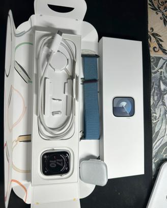 Apple Watch Series 9 45mm GPS+Cellular