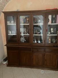 Credenza con vetrina