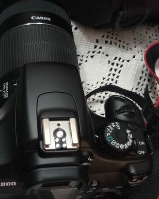 Fotocamera reflex CANON EOS 1100