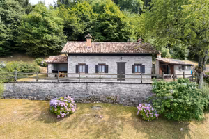 Rustico in montagna in loc. Cozzolin