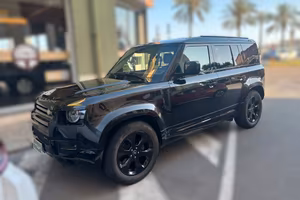 Land Rover Defender 3.0d i6 mhev X-Dynamic HSE awd
