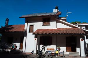 Villa su 3 livelli 2 unità immobiliari