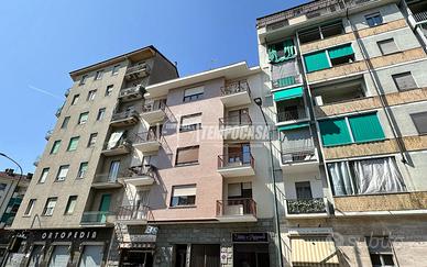 LOCALE COMMERCIALE FRONTE C.T.O.