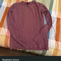 Lotto di vestiti 15€ le taglie sono sotto le foto