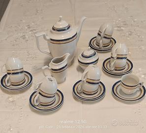 Servizio da tè o caffè in porcellana