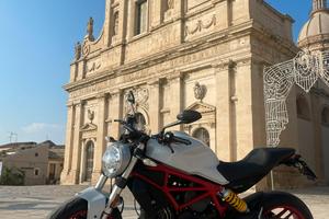 Ducati Monster 797