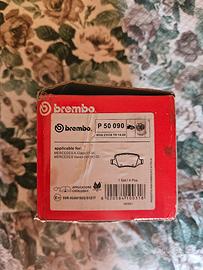 Pastiglie freni per Mercedes.