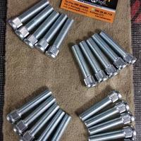 Colonnette Piantaggio con millerighe acciaio 10.9