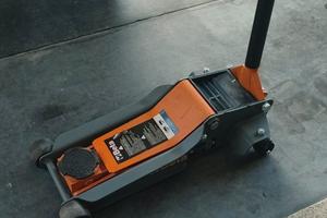 Sollevatore idraulico Beta 3t.