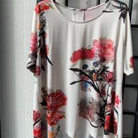 Blusa fiorita