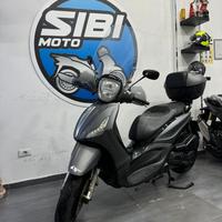 Piaggio Beverly 300