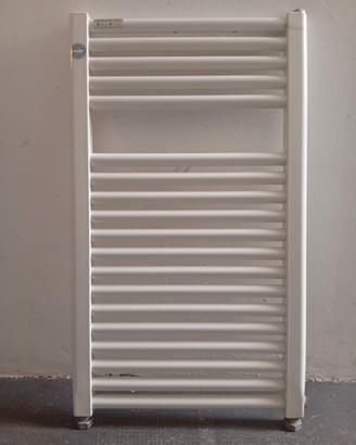 Radiatore termoarredo scalda salviette 