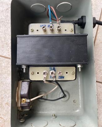 trasformatore trifase