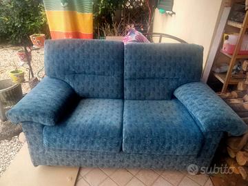 Divano due posti