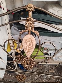 Letto matrimoniale è materazzo 