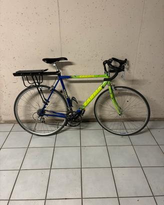 Bici da cicloviaggio/ corsa