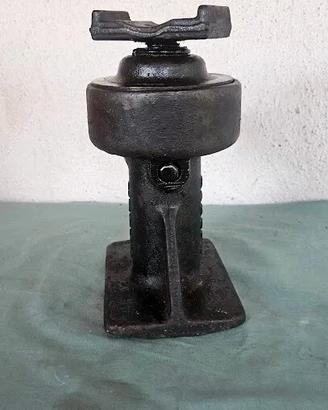 CRIC VINTAGE SOLLEVATORE AUTO TANGYE SHELLEY