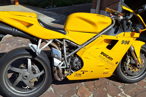 Ducati 996 biposto