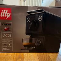 Macchina da caffe Illy x3