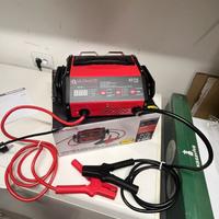 Carica batteria auto