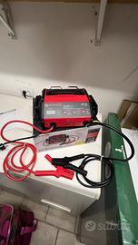 Carica batteria auto