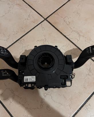 Devioluci Audi | 4G8 953 502 AA