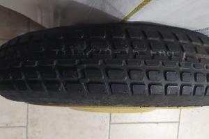 Ruotino di scorta a 5 fori