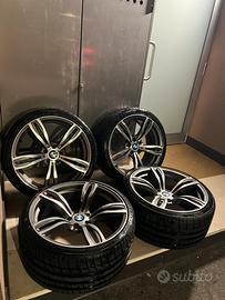 Cerchi BMW Gomme estive 245/35/20 275/30/20