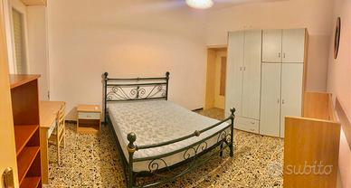 Stanza matrimoniale- Via Principessa Maria