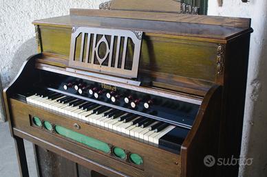 ARMONIUM  Ernst Hinkel Ulm (Germania), 1880