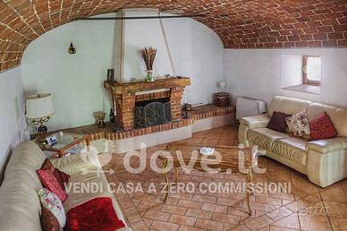 Villa di 429 m² con più di 5 locali a Refrancore