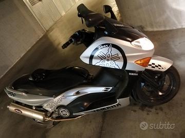 Yamaha T Max - 2001