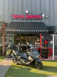 Yamaha TMAX 560 Tech Max