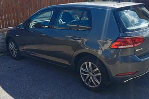 VOLKSWAGEN Golf 7ª serie - 2018