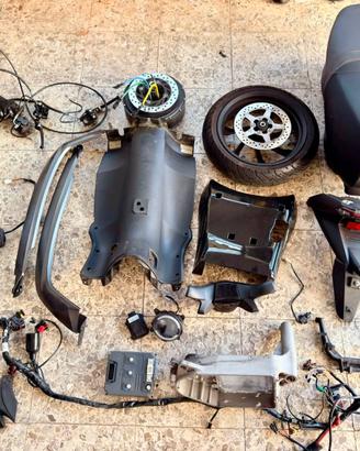 Pezzi di ricambio Seat Mò 125 escooter Silence S01