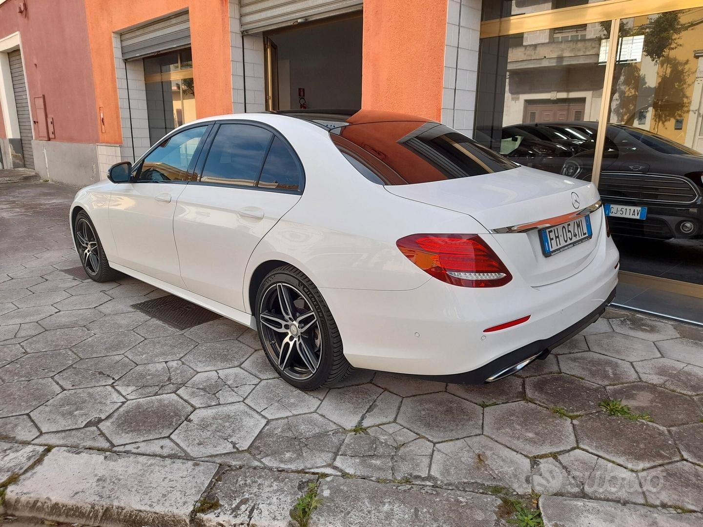 Mercedes-Benz E-Class 2017 photo 4