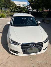 AUDI A3 3ª serie - 2015 metano