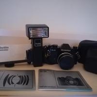Macchina Fotografica Rolleiflex SL35 + Flash