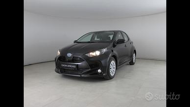 TOYOTA Yaris IV 2020 - Yaris 1.5h Business