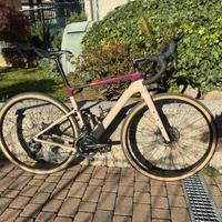 Cannondale Topstone Carbon 4 taglia M Bici Gravel