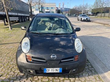 Nissan Micra Benzina
