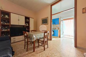 4 LOCALI A MANFREDONIA