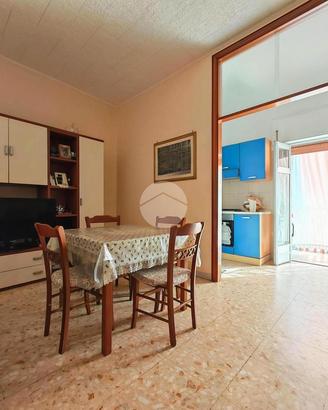 4 LOCALI A MANFREDONIA